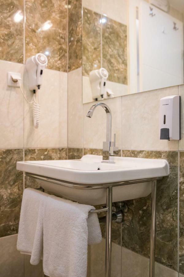 Villa Four Winds II ดูบรอฟนิก ภายนอก รูปภาพ
