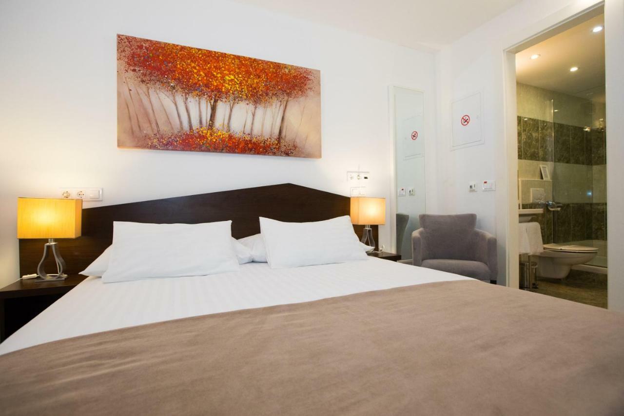 Villa Four Winds II ดูบรอฟนิก ภายนอก รูปภาพ