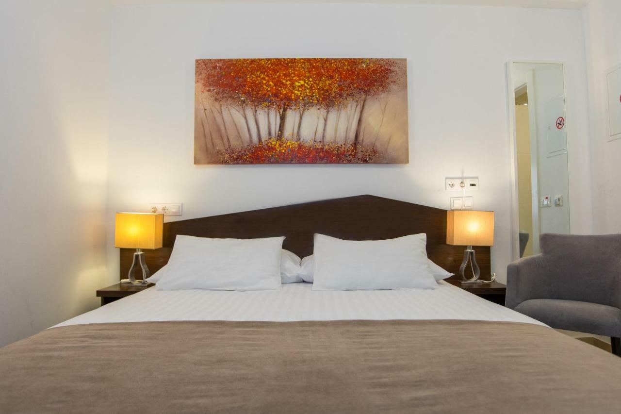 Villa Four Winds II ดูบรอฟนิก ภายนอก รูปภาพ